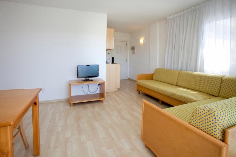 Interior dels apartaments les D&agrave;lies de Salou