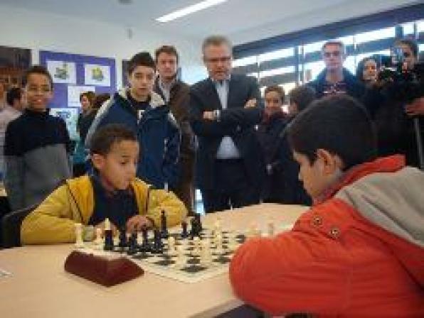 Veinte jóvenes participan en la primera olimpiada escolar de ajedrez
