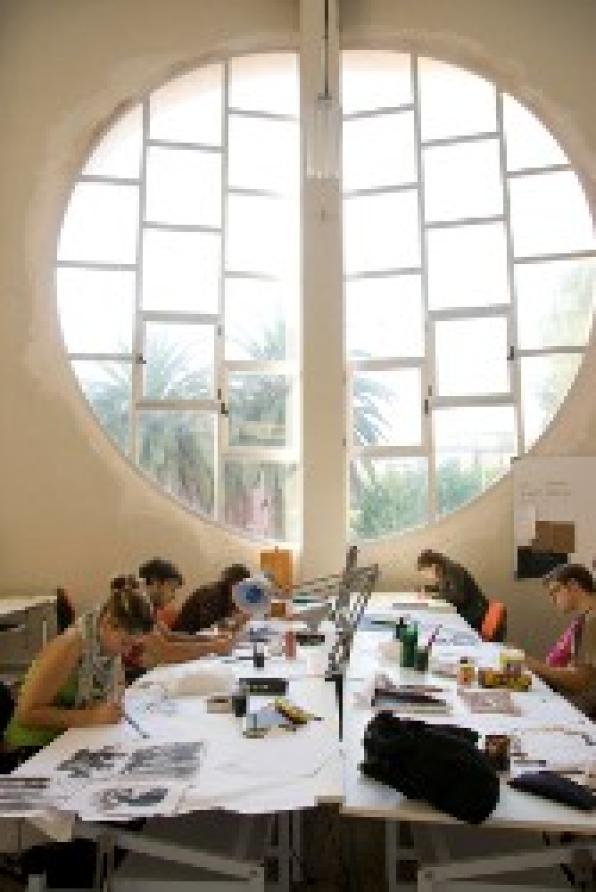 Open enrollment period for testing access to the School of Art and Design in Tarragona