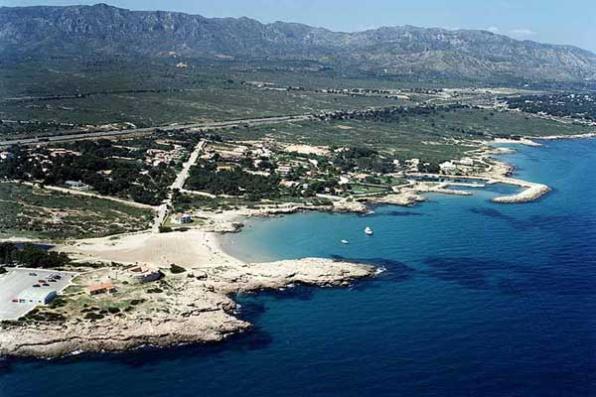 Sant Jordi d'Alfama beach - l'Ametlla de Mar