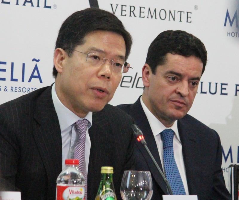 Frank Tsui and Enrique Ba&ntilde;uelos, in presentation. 