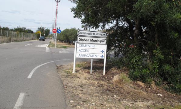 Carretera d'accés al dipòsit de vehicles. Grua Salou - 2