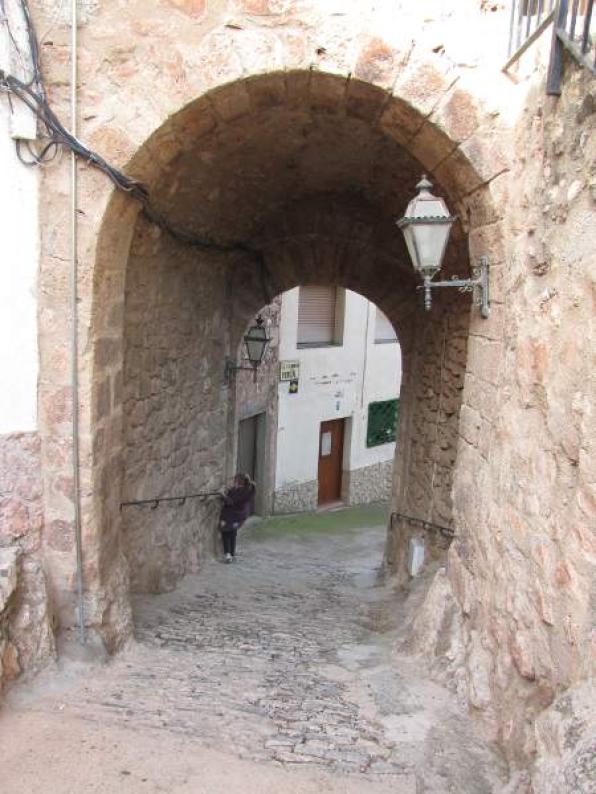 Pratdip y portal de la muralla