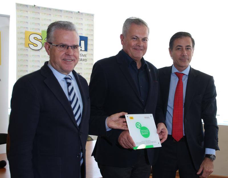 El Club N&agrave;utic de Salou rep la certificaci&oacute; de Turisme Esportiu