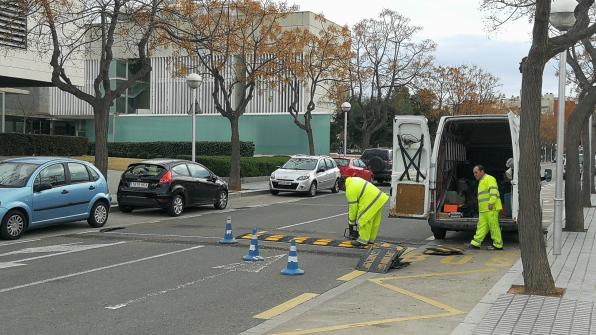 Replacement of speed reduction speed humps in Salou