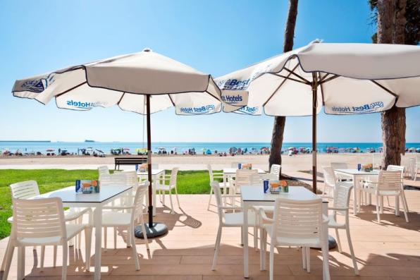 El hotel Best Terramarina está en primera línea de playa