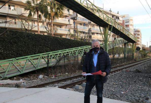 The mayor of Salou in the visit of the works of the new passage 