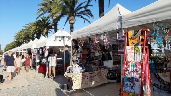 Salou Fashion Fair on the Jaume I promenade