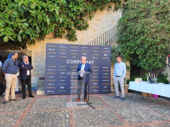 El alcalde de Salou durante la presentación de Corpinnat