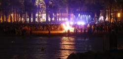 Fogueres i festes de Sant Joan a la platja