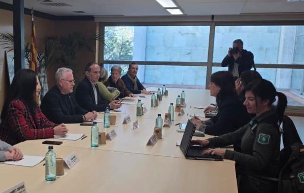 Reuni&oacute;n Ayuntamiento de Salou-Generalitat por el eclipse solar total