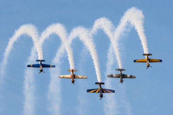 air show (photography transfer)