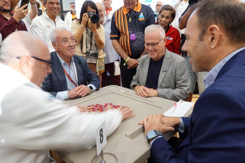 Partida inaugural del Mundial de D&ograve;mino 2026 a Salou