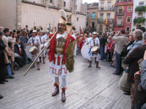 Tarragona edita 25000 cartells promocionals de la Setmana Santa de Tarragona 2011