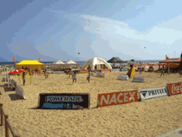 Salou acoge el XII Beach Volley Tour 2011