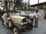 One hundred classic cars fill the streets of Salou on Sunday