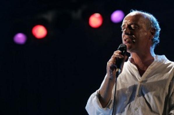 El cantautor Joan Isaac presenta el seu darrer treball a l'Auditori Pau Casals