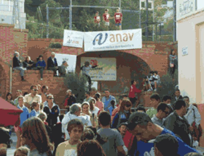 M&eacute;s de una centena de atletes participen de la Milla Urbana de Vandell&ograve;s