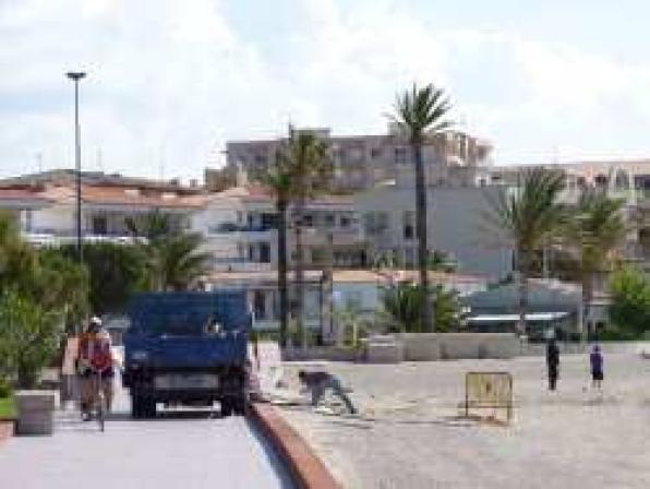 Se ponen a punto las playas de Vandellòs y Hospitalet de l'Infant