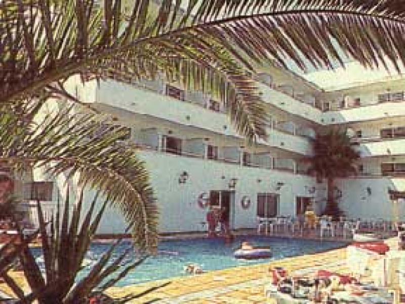 Hotel Ramblas Ermita. Coma-ruga. El Vendrell. Costa Dorada