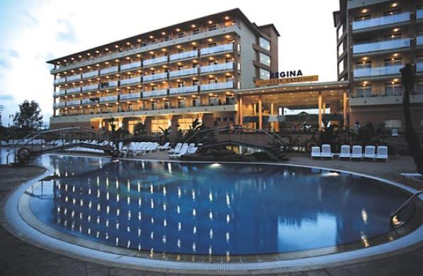 Hoteles de 4 estrellas . Regina Gran Hotel . Salou. Costa Daurada