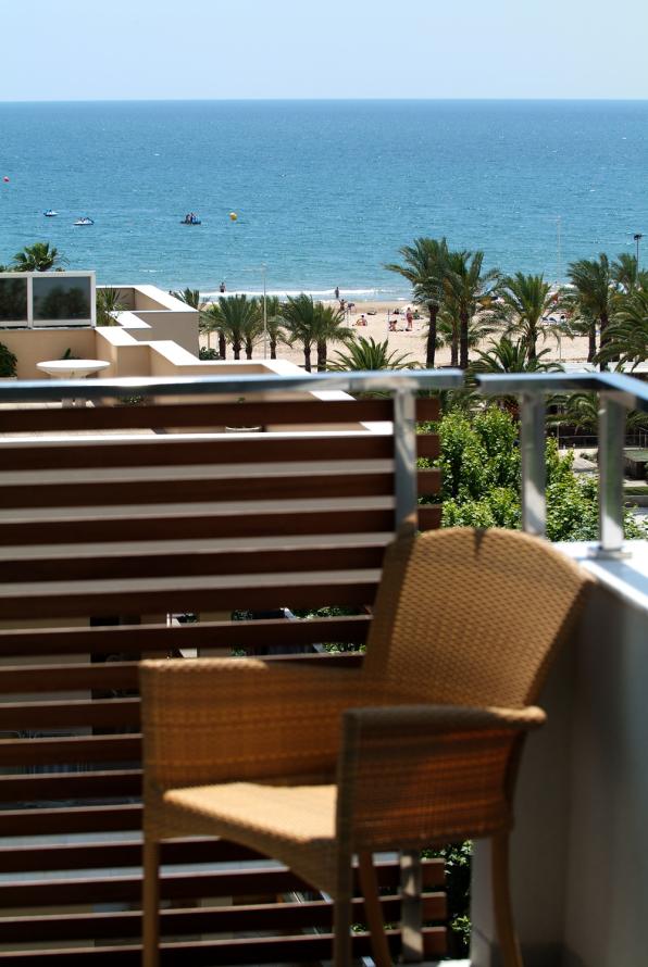 Rooms with terrace in the Magnolia Hotel in Salou