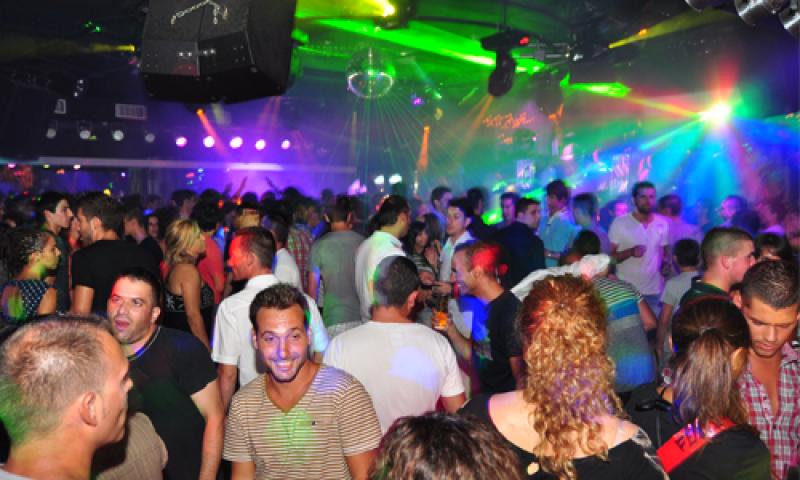&Egrave;xit de participaci&oacute; en la nit solid&agrave;ria del Space Summer Salou
